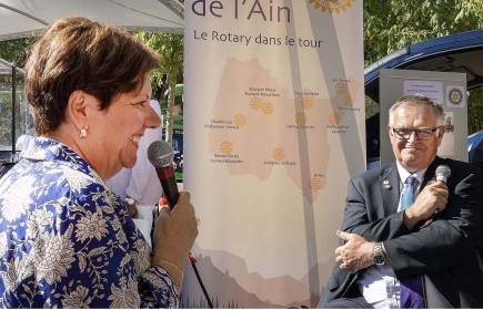 Françoise Morselli, ADG, avec le Gouverneur Patrick Rochas